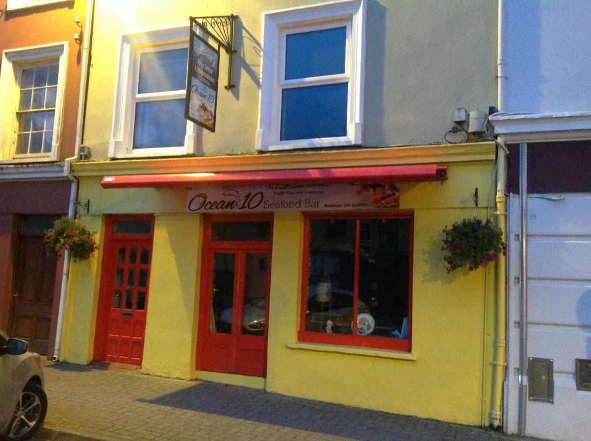 Sheehans On Main Street Kenmare Exterior foto